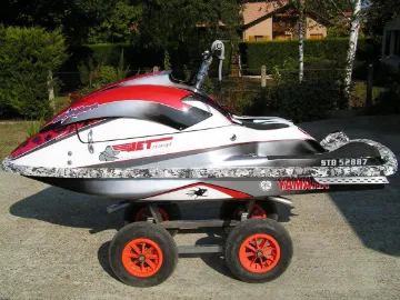 Y2 Freeride / Race — projet issu des archives Jet Concept Racing Development